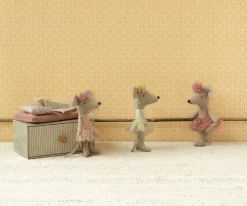 Maileg Dansemus i daybed, Lillesøster Online