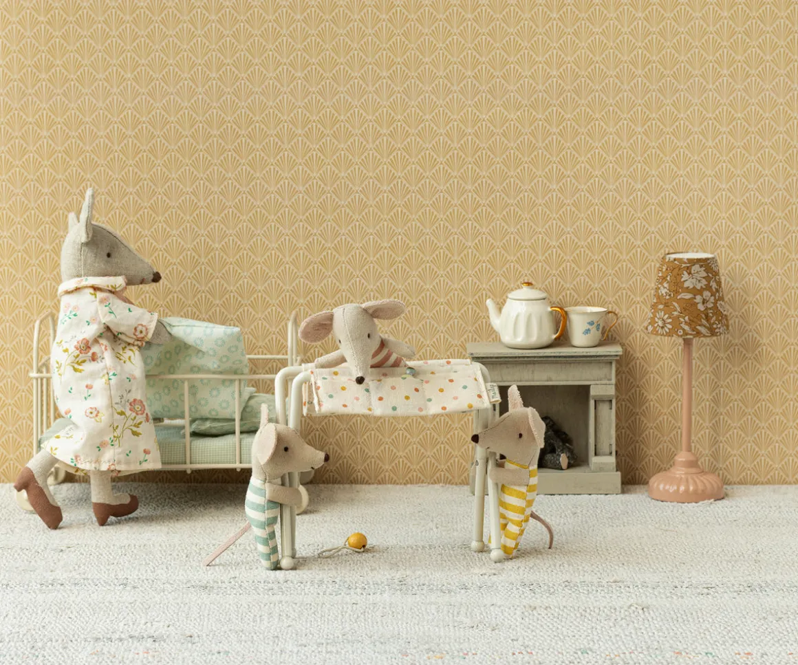 Maileg Puslebord, Baby mus - Råhvid Outlet